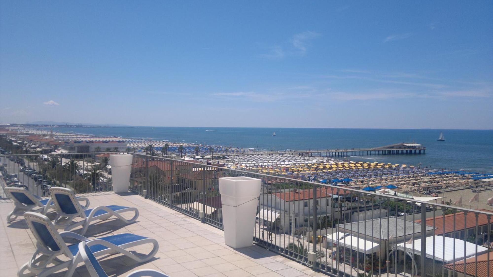 Dependance Dell'Hotel Sole E Mare Lido di Camaiore Exterior photo